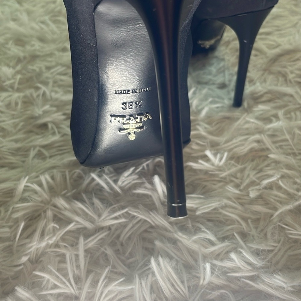 Prada Black Pointed Toe Heels – Size 36.5 with Dust Bags - Picture 2 of 4